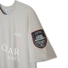 Remera Agustin Tapia Gris